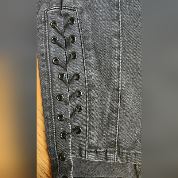 Zara Black Jeans with Button and Zipper Fly and Laced Hip and Ankle Detail - Picture 4 of 7